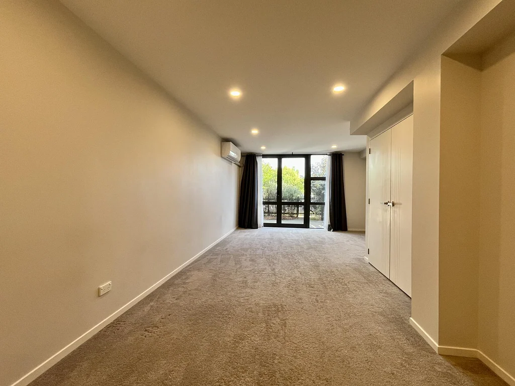 Spacious and Comfortable 2 bedroom Home