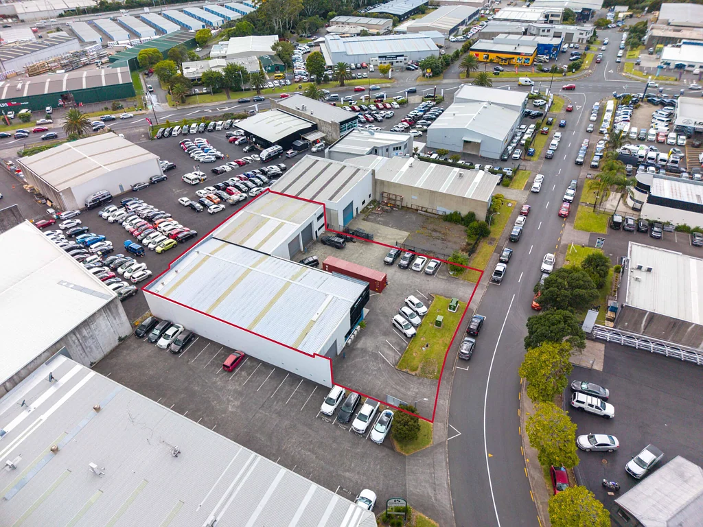 Henderson  Prime freehold industrial - warehouse available