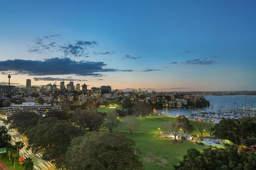 Edgecliff 3침실 Stunning Penthouse Commanding Awe-Inspiring Skyline And Harbour Views
