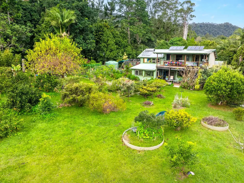Nimbin 3chambre Eco Retreat with Stunning Views & Productive Gardens