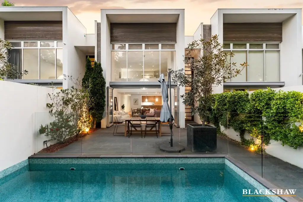 Forrest 3Habitaciones Refined and functional lifestyle in Canberra's premier setting