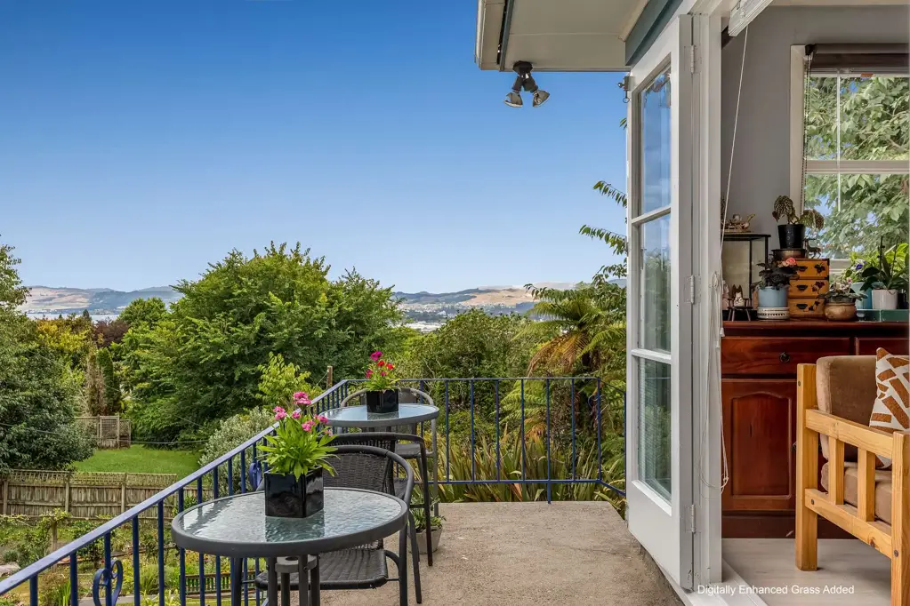Western Heights 4房  Elevated Oasis with City and Lake Views