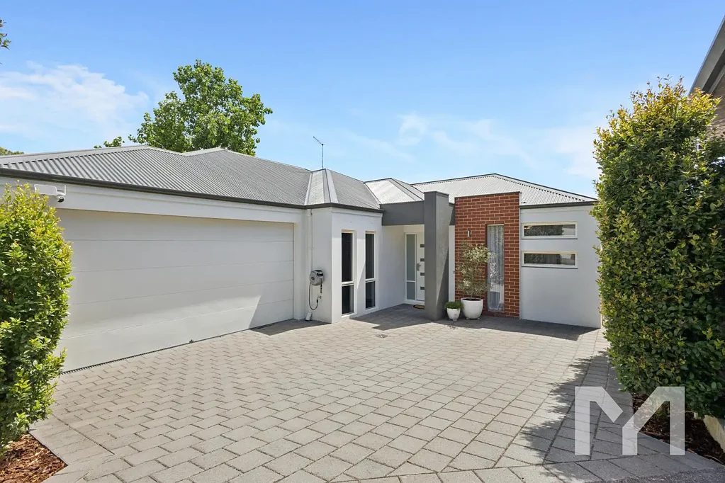 249A South Street, Beaconsfield, WA 6162