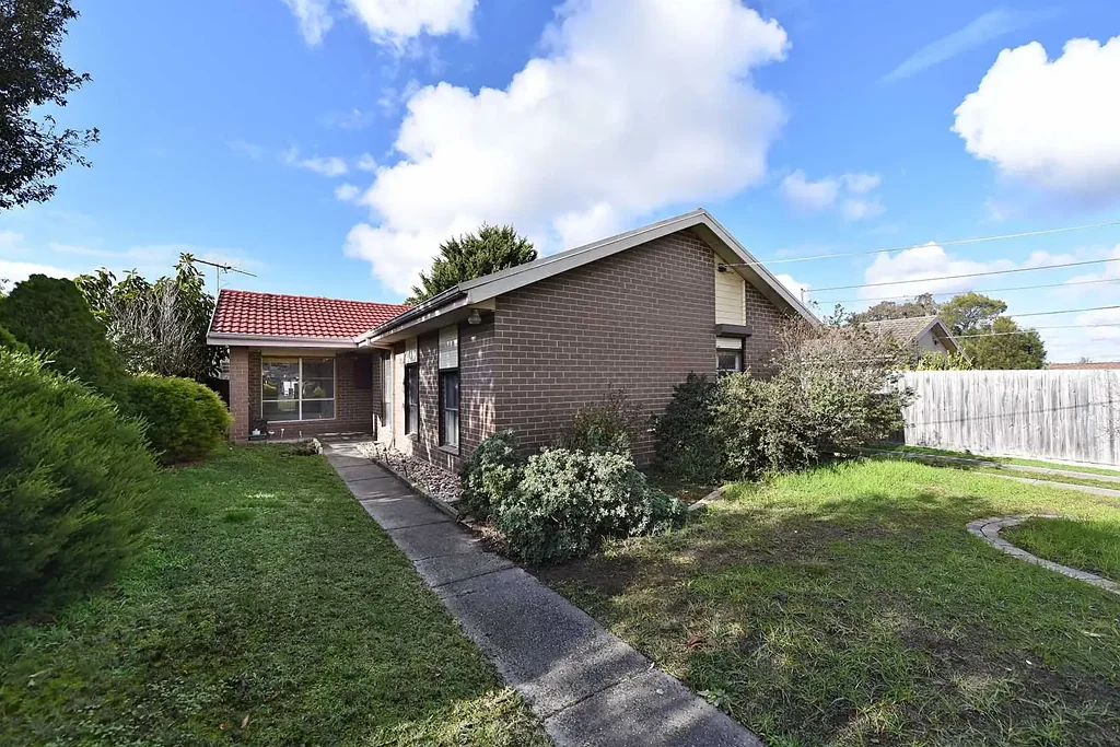 Family Comfort and Convenience in Prime Westmeadows Location
