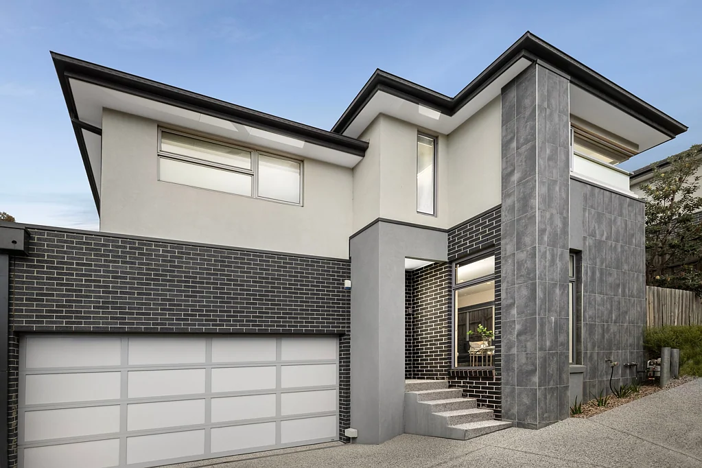 2/12 Hutchison Street, Niddrie, VIC 3042