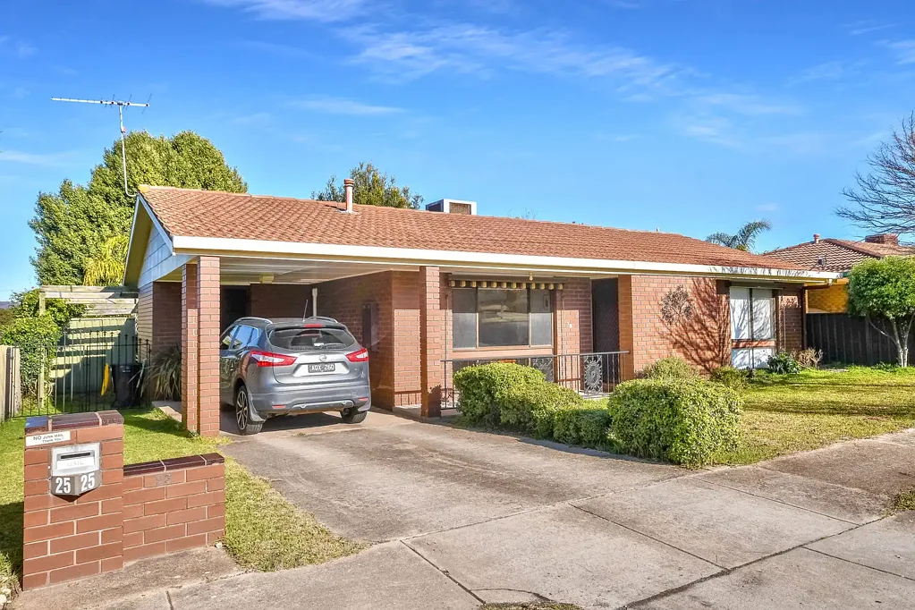 Stawell 2 Bedroom Wait No Longer – This is It