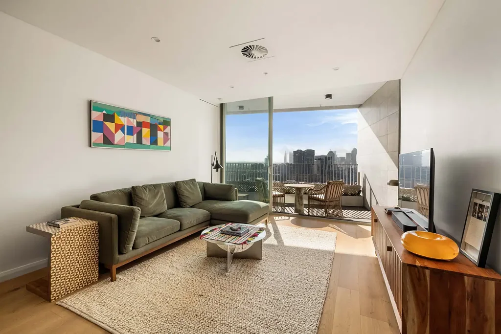 Redfern 2ห้องนอน North Facing Designer Apartment with Panoramic City Views