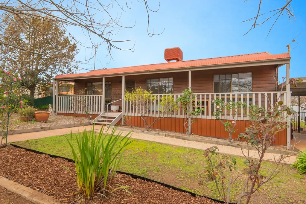 Ray White Real Estate Parkes
