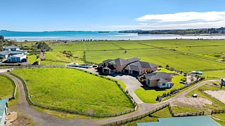 48 Porterfield Road, Whitford, Manukau City