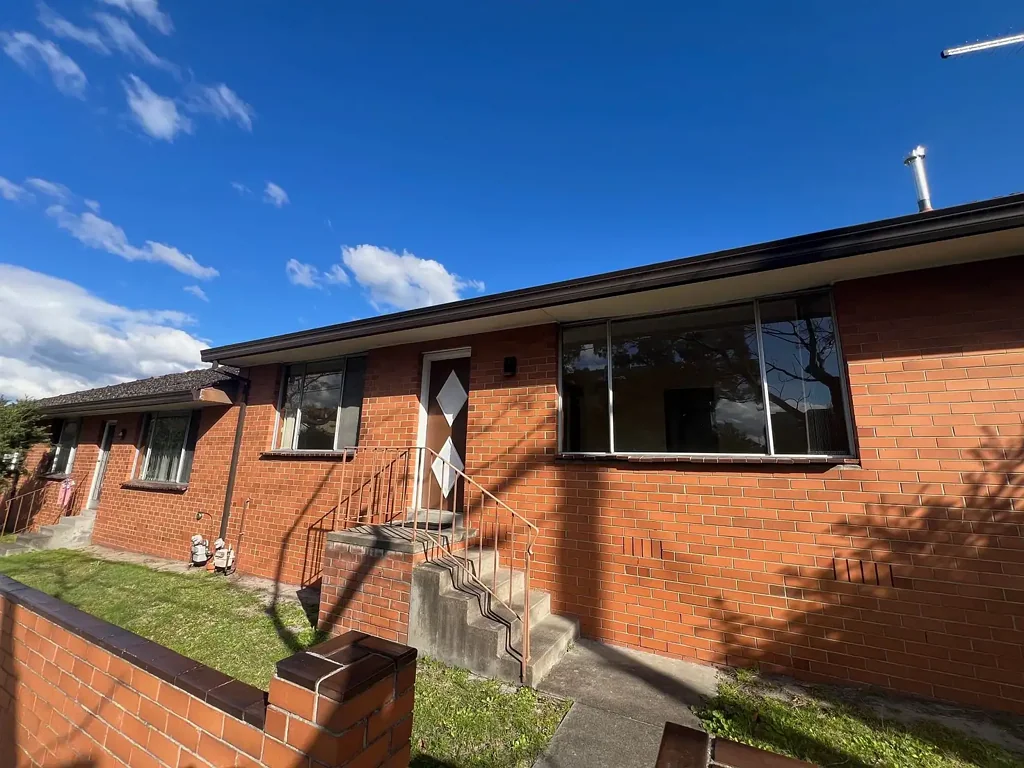 2 Bedroom Unit Opposite Monash Medical Centre