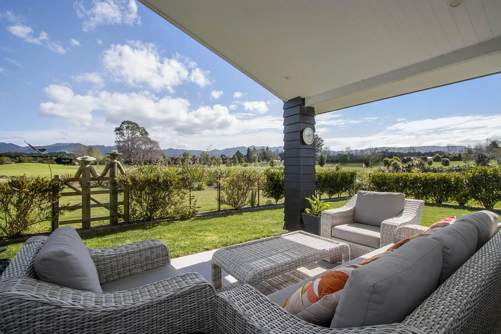 Katikati 3 Slaapkamer Golfers Delight!