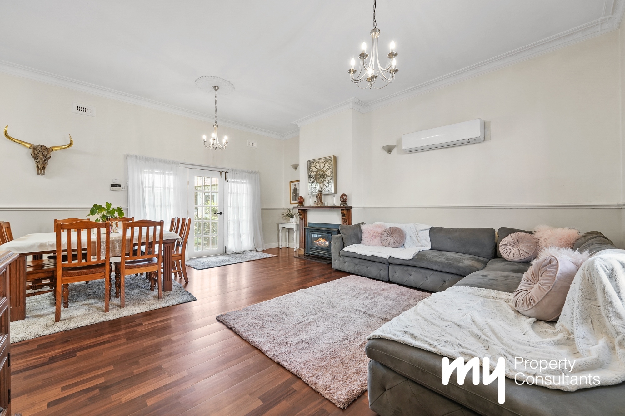 74 MENANGLE ST, PICTON NSW 2571, 0部屋, 0バスルーム, House