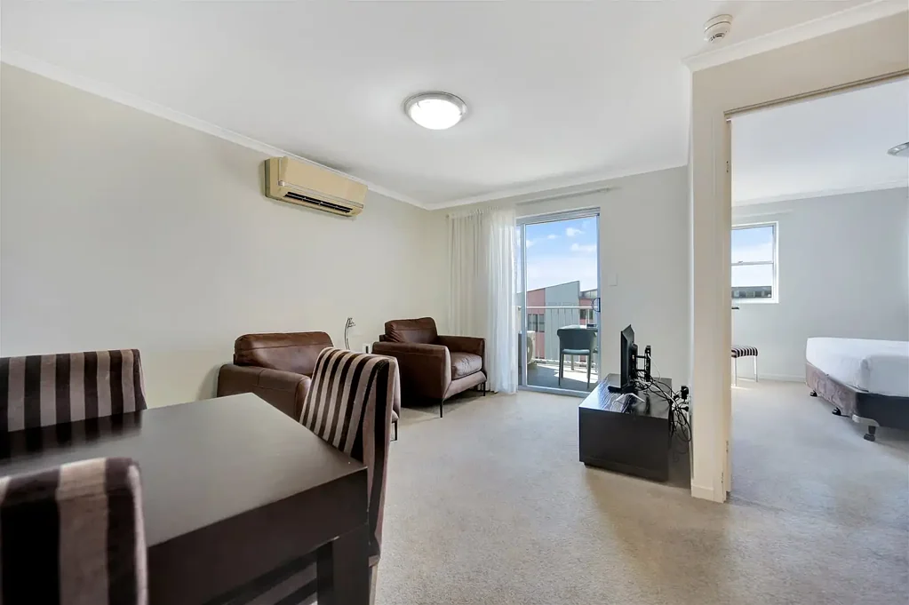 Gladstone Central 2Kwarto CBD Dual-Key Apartment A Remarkable Investment Opportunity