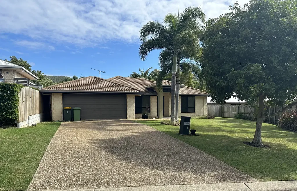 4 Bedroom Home in Desirable Location