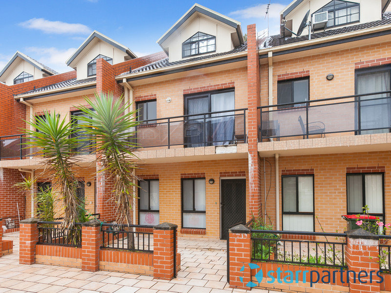 UNIT 13 335-339 BLAXCELL ST, SOUTH GRANVILLE NSW 2142, 0 कमरे, 0 बाथरूम, Townhouse