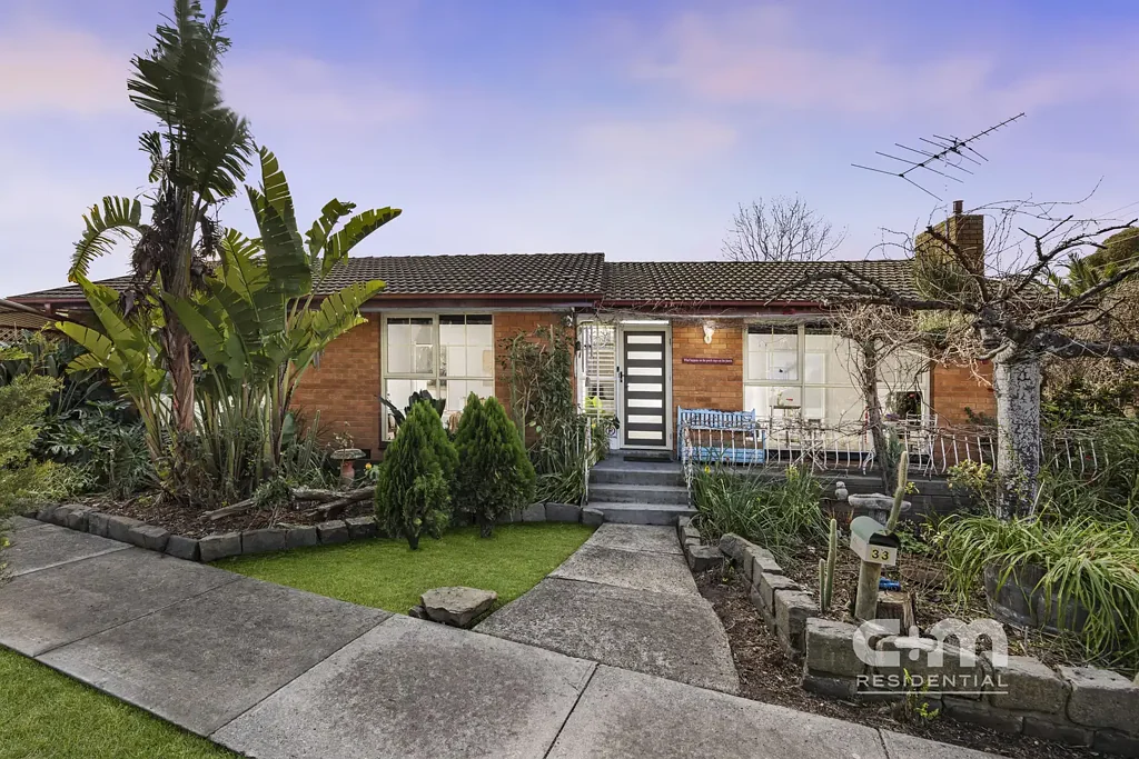 33 May Street, Glenroy, VIC 3046