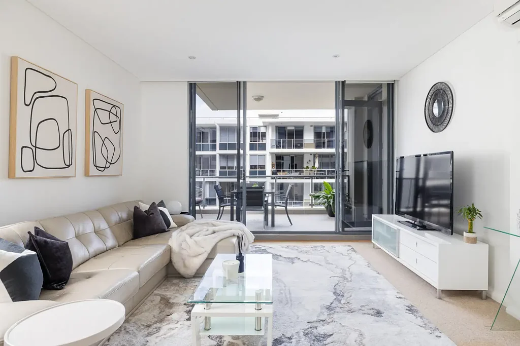 Waterloo 2ਬੈੱਡਰੂਮ Light, space and lifestyle in central village location