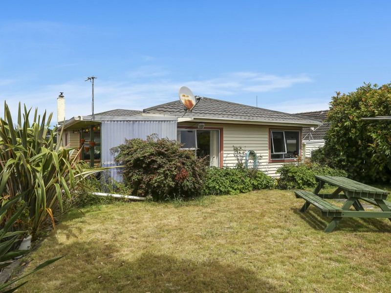 6 Parris Street, Moturoa, New Plymouth, 3 ਕਮਰੇ, 0 ਬਾਥਰੂਮ