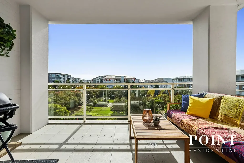 406/4 Rosewater Circuit, Breakfast Point, NSW 2137