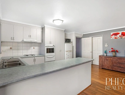 24 Abbotswood Drive, Hoppers Crossing, South West Melbourne, 4房, 2浴, House