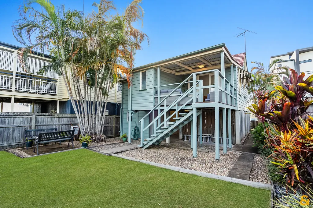 Wynnum 2房  Great News Back on Market - Character on Chestnut - Walk to waterfront, Wynnum CBD and train
