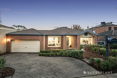 Lilydale 4 Slaapkamer Bright family-centred entertainer.