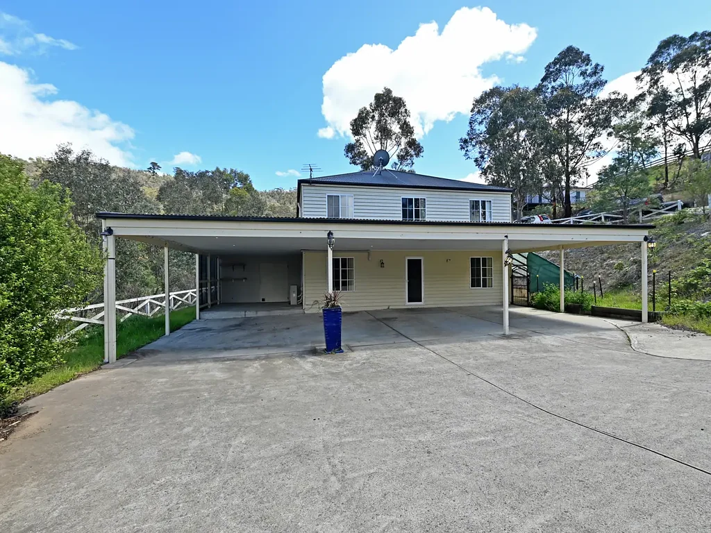 33 Tongatabu Road, Dromedary, TAS 7030