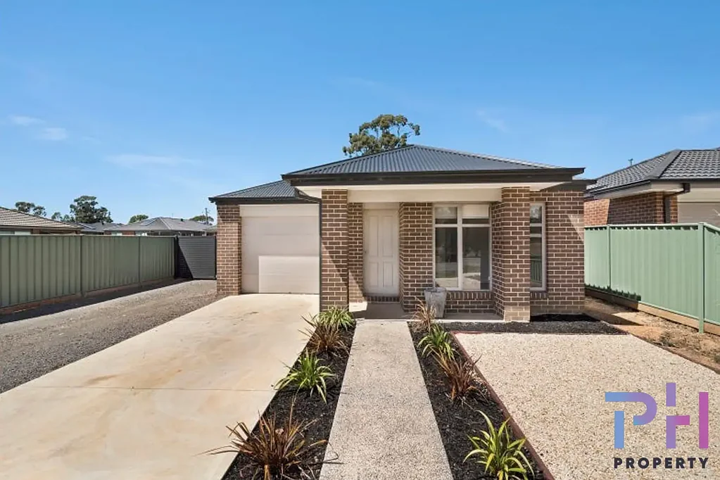 13 Gladeville Drive, Eaglehawk, VIC 3556