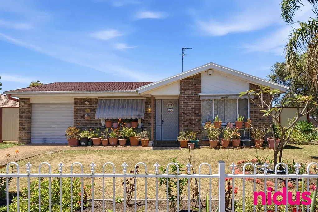 2 Wollaton Grove, Oakhurst, NSW 2761