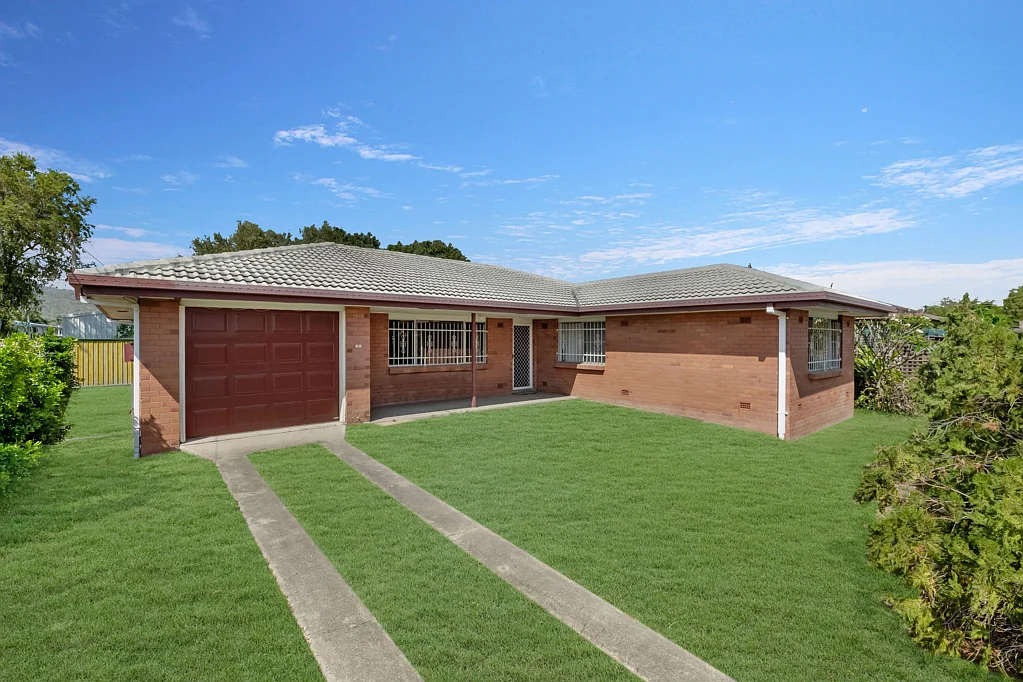 32 Pine Street, Kirwan, QLD 4817