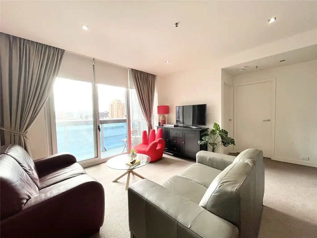 Furnished 2 Bedroom at QV!