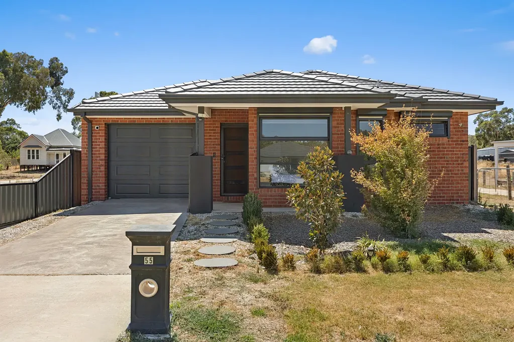 1/55 ANDERSON STREET, Avenel, VIC 3664
