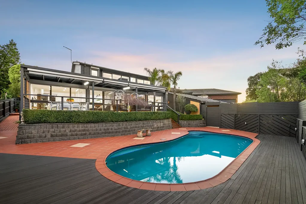 Doncaster East 4Habitaciones Private Family Entertainer with a Spectacular Outlook