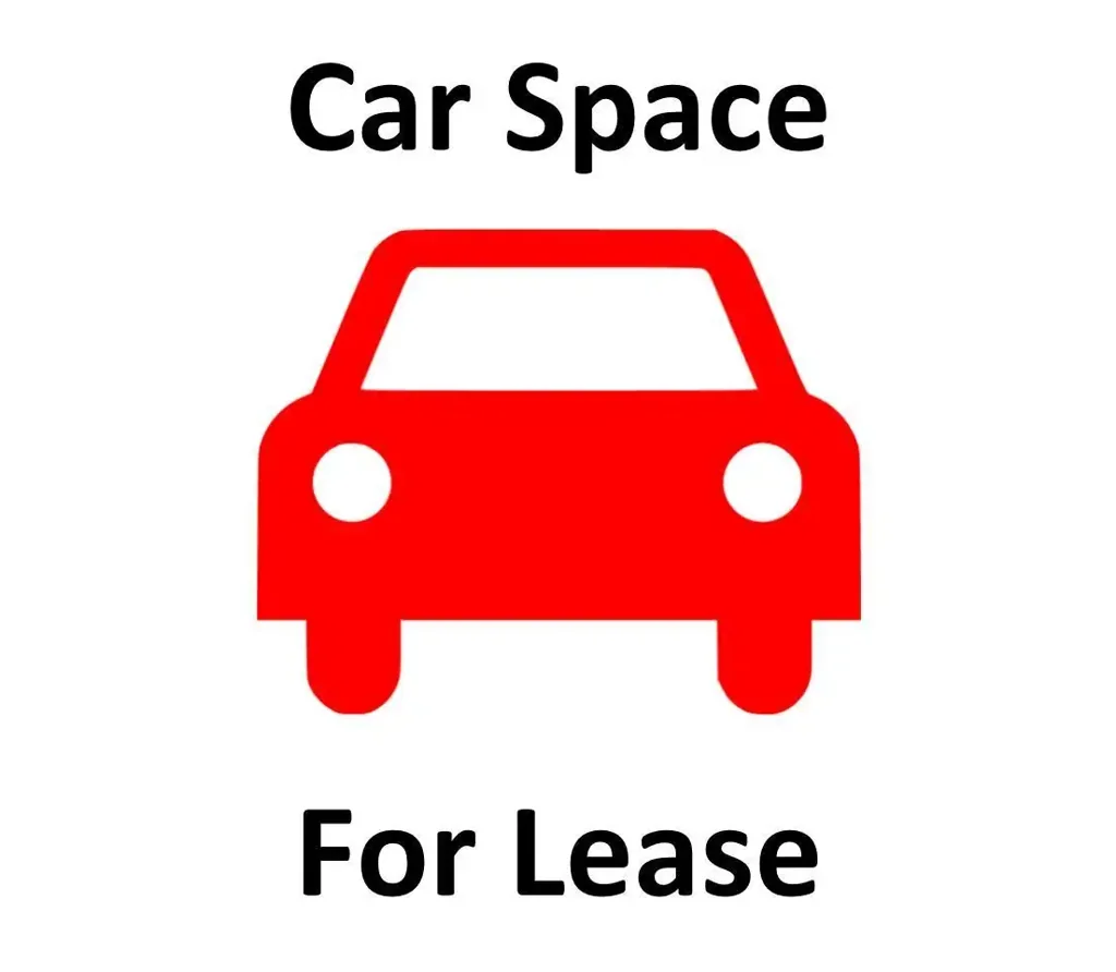 762 Franklin Street I Drive in parking space for rent