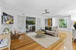 10 Iverna Street, Tingalpa