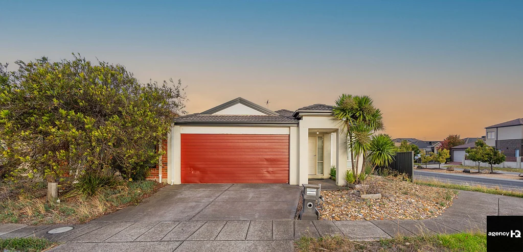 Great Location- Family Home in Tarneit - 33 Kambah Street