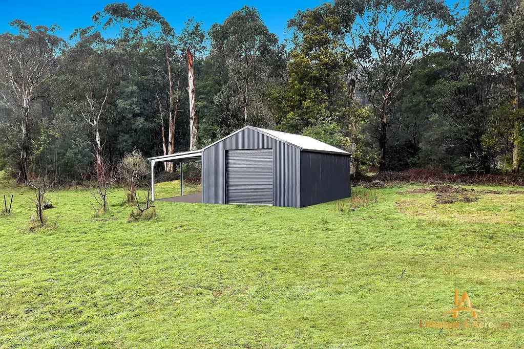 Marysville "Rare 7.5-Acre Marysville Lifestyle Property with River Frontage, Shed & 2ML Water License"