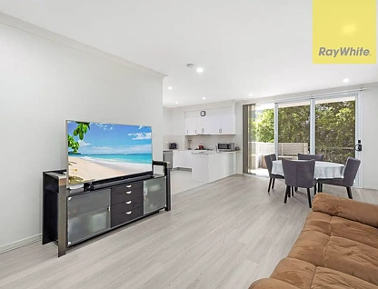 1/2 St Andrews Street, Dundas, NSW 2117, 3 침실, 2 욕실, Unit
