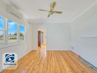 76 Turea Street, Blacksmiths, NSW 2281, 3 slaapkamers, 1 badkamers, House