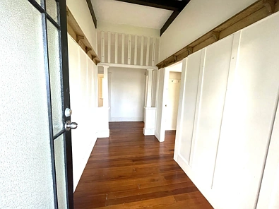 Large Mt Wellington Bungalow