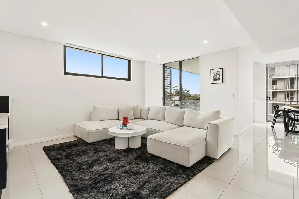 Hillsdale 2ห้องนอน Contemporary 122 Sqm Parkside Apartment with North-East Terrace And Versatile Study