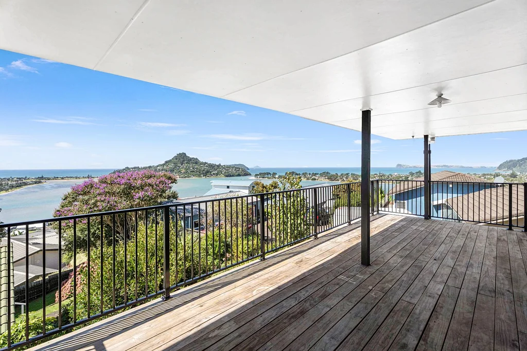 Tairua 4Zimmer Breathtaking views, boat parking and all day sun!