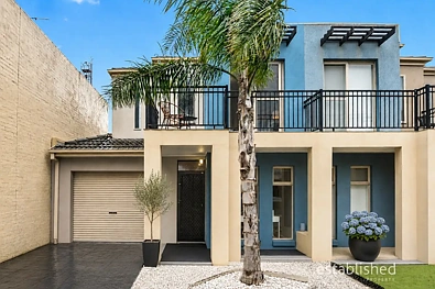 2/41 Hyde Park Terrace, Point Cook, VIC 3030, 3 Bedrooms, 2 Bathrooms, House