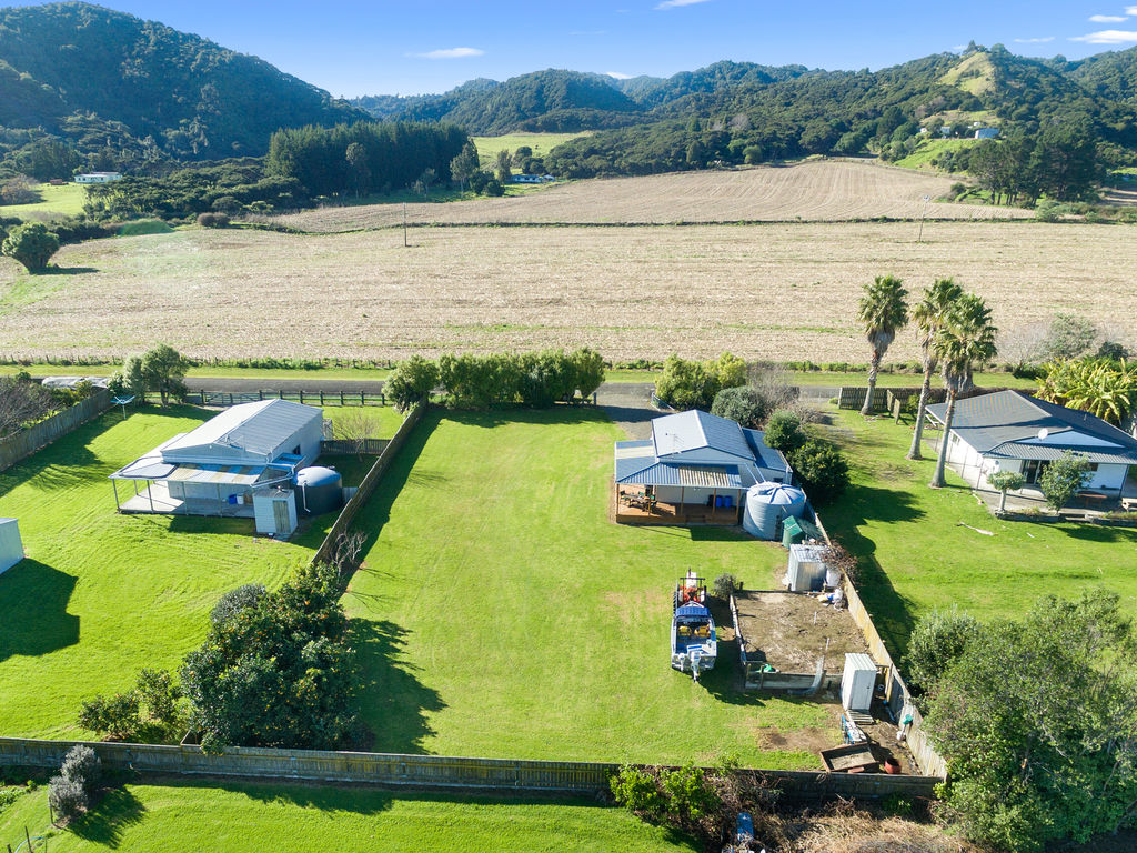 Parekura Hei Road, Te Kaha, Opotiki, 0房, 0浴