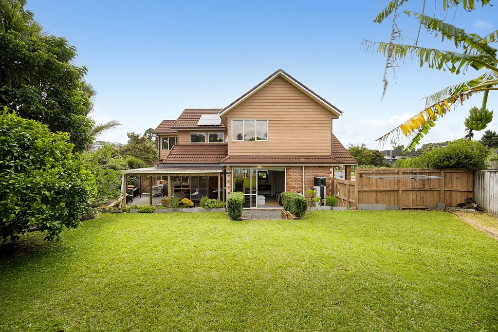 23 South Kensington Way, Henderson, Waitakere City, Auckland