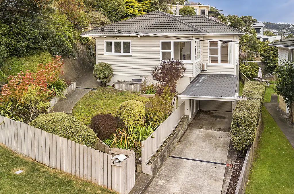 4 Mana View Road, Paremata, Porirua, Wellington
