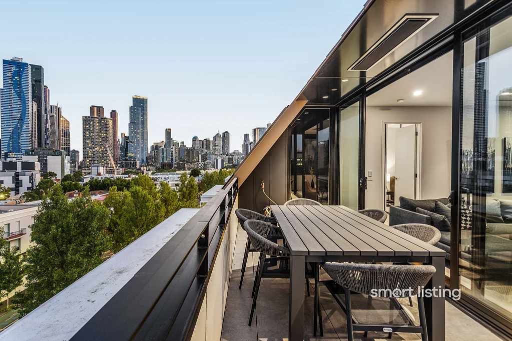 North Melbourne 3Kwarto Prestige Penthouse with Unrivalled Panoramic Views