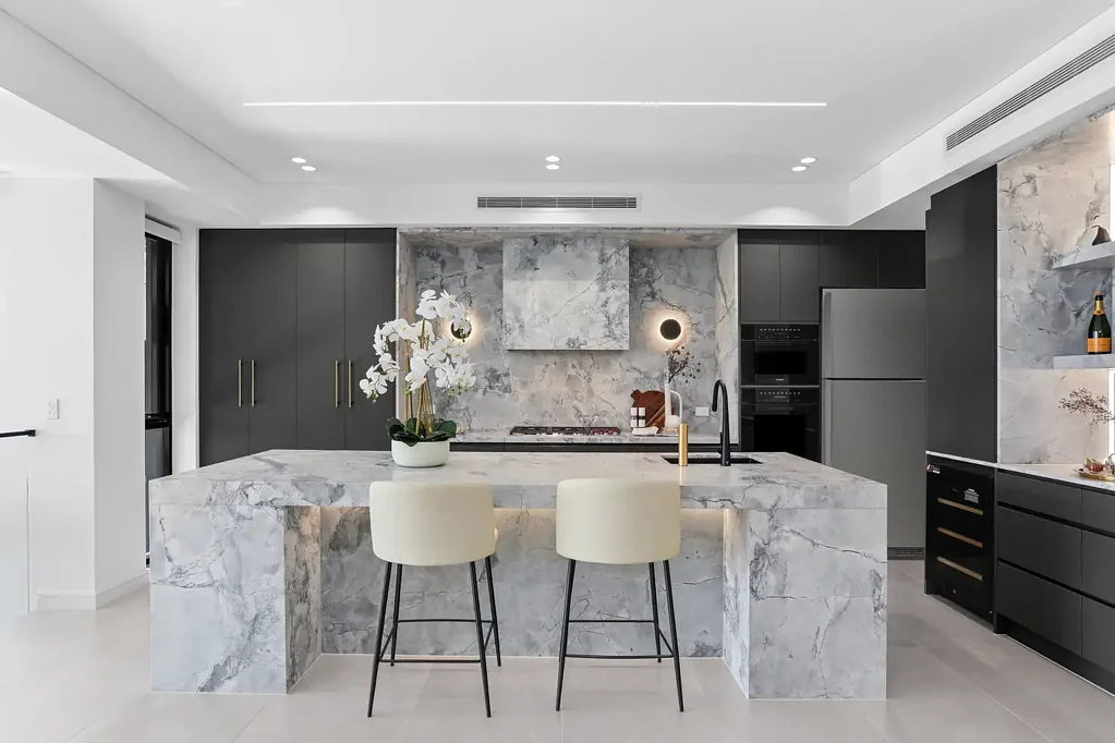 Chiswick 4chambre Architectural Masterpiece with Harbour Bridge Views in Exclusive Cul-de-sac
