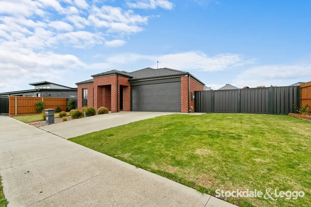 4 Bedroom Family Home in Franklin Park Estate - Available Now!