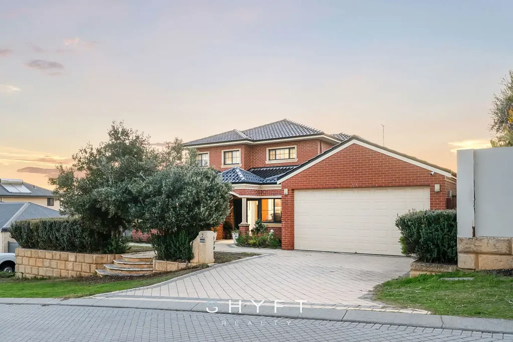 Mindarie 4 Bedroom Coastal Elegance